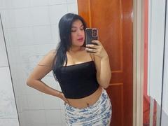 LauraRichis - female with black hair and  big tits webcam at xLoveCam