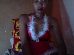 LauraStar69 from xLoveCam