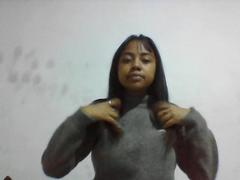 LauralaQueen - female webcam at xLoveCam