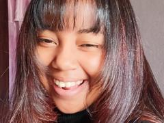 LauralaQueen - female webcam at xLoveCam