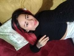 LaurenBlake from xLoveCam