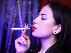 LaurynCooper - female with black hair webcam at xLoveCam