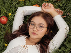 LavonKolsrud - female webcam at xLoveCam