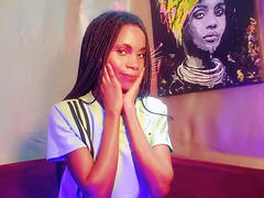 LavyNazier from xLoveCam