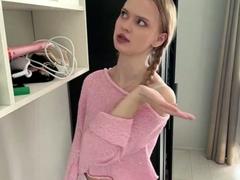 LawanaDavito - blond female webcam at xLoveCam
