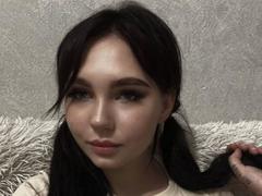 LawandaMuzzy - female with brown hair webcam at xLoveCam