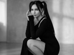 LawandaMuzzy - female with brown hair webcam at xLoveCam
