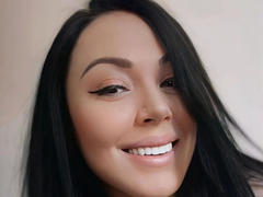 Layla84-hot - female with black hair webcam at xLoveCam