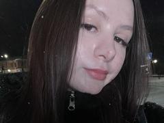 LaylaArchibeque - female with brown hair webcam at xLoveCam