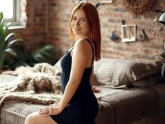 LaylaXDream - female with red hair webcam at xLoveCam
