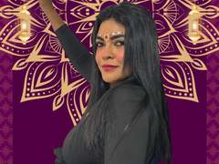 lakshmIrani - female with black hair webcam at xLoveCam