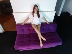 LeahKlark - female with brown hair and  small tits webcam at LiveJasmin