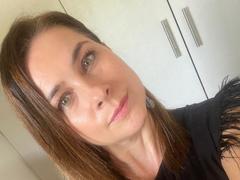 LeahMariana from xLoveCam