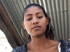 LeeaMara from xLoveCam