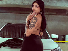 LeiaWong - female with black hair webcam at xLoveCam