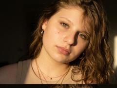 Leilaila - female webcam at xLoveCam