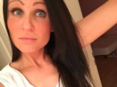 Leilani69-hot - blond female with  big tits webcam at xLoveCam