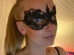 Leilani69-hot - blond female with  big tits webcam at xLoveCam