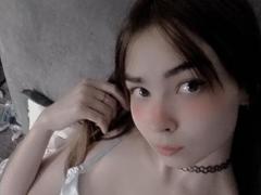 LelaVivo from xLoveCam