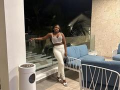 LeleFw - female with black hair and  small tits webcam at xLoveCam