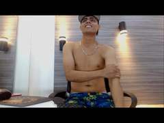 LeleHott from xLoveCam