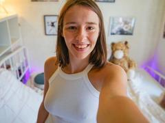 LenaBlush-hot - female with brown hair webcam at xLoveCam