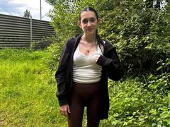 LenaLang-hot - female with black hair webcam at xLoveCam