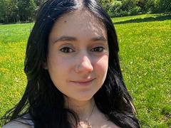 LenaLang-hot - female with black hair webcam at xLoveCam