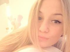 LenaaDoll - blond female webcam at xLoveCam