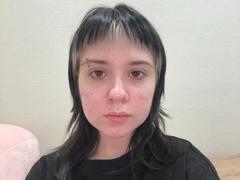 LennieCaronna - female with black hair and  big tits webcam at xLoveCam