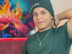 LeonAdams - male webcam at LiveJasmin