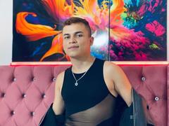 LeonAdams - male webcam at LiveJasmin