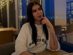 LeonaMeilee - female with brown hair and  big tits webcam at xLoveCam