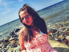 LeonoreElly - female with black hair and  big tits webcam at xLoveCam