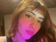 LeontinaBelle - female with brown hair and  big tits webcam at xLoveCam