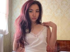 LeoraHardeman - female webcam at xLoveCam