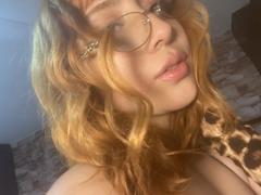 Leotina - female webcam at xLoveCam