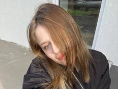 LeraKreiger - blond female with  big tits webcam at xLoveCam