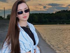 LeslieBer - female webcam at xLoveCam