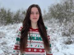 LeslieKorfs - female with brown hair and  small tits webcam at LiveJasmin