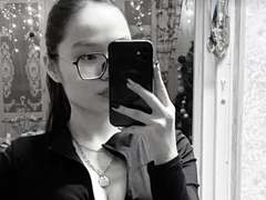 LessieMelendy from xLoveCam