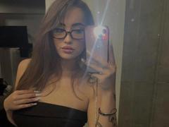 LexiHerzig-hot - female webcam at xLoveCam