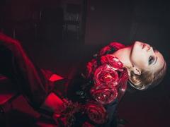 LexiexWild - blond female webcam at xLoveCam