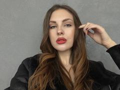 LexxiJoy - blond female webcam at xLoveCam