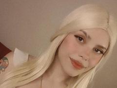 LexyMariee - blond female webcam at xLoveCam