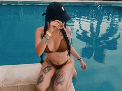 LexyMariee - blond female webcam at xLoveCam