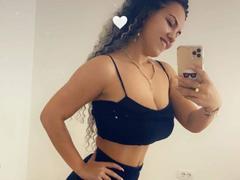Lexyy69 - female webcam at xLoveCam