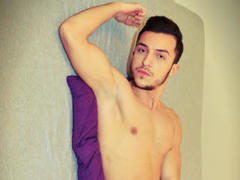 greeneyesxxl from LiveJasmin