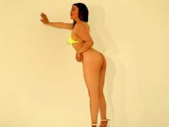 LhindaCarter - female with black hair and  small tits webcam at xLoveCam