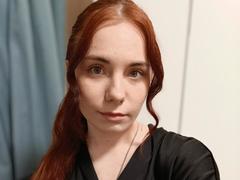 LiShhh from xLoveCam